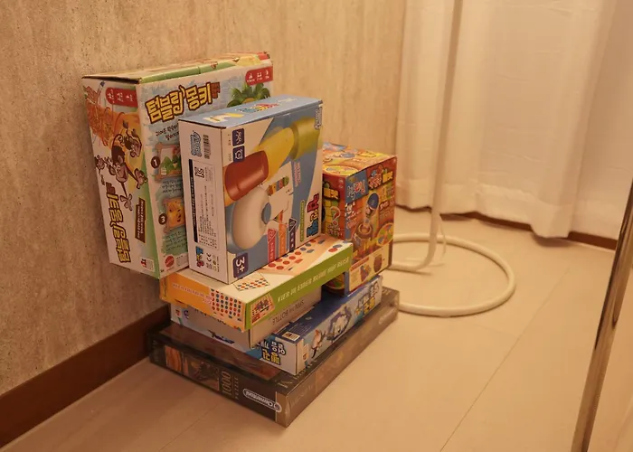 Wangsimni Station 3 Min Walk Line 2 Near Seongsu Hanyang Univ 3br Sleeps 8