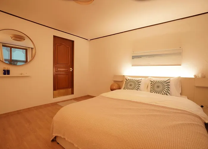 Wangsimni Station 3 Min Walk Line 2 Near Seongsu Hanyang Univ 3br Sleeps 8 Appartement *
