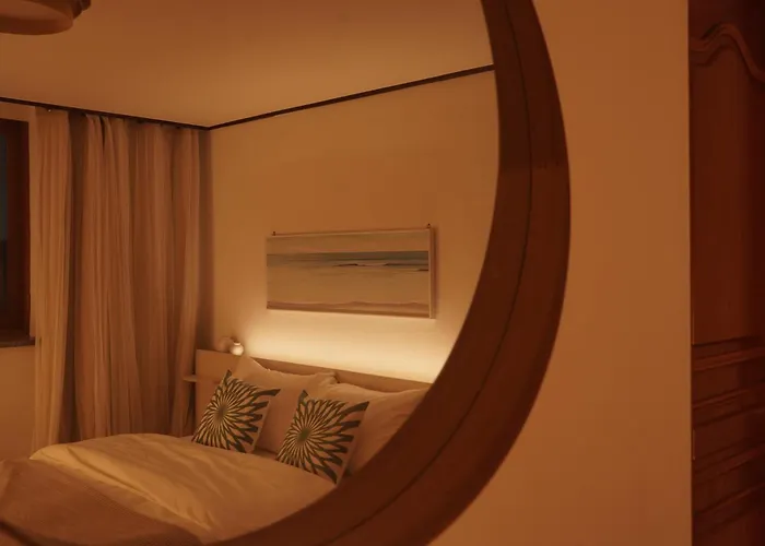 Wangsimni Station 3 Min Walk Line 2 Near Seongsu Hanyang Univ 3br Sleeps 8 *