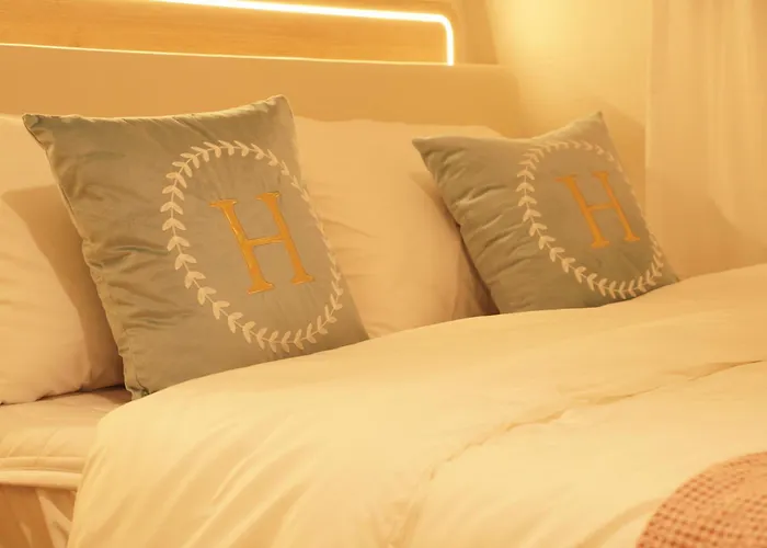 Appartement Wangsimni Station 3 Min Walk Line 2 Near Seongsu Hanyang Univ 3br Sleeps 8