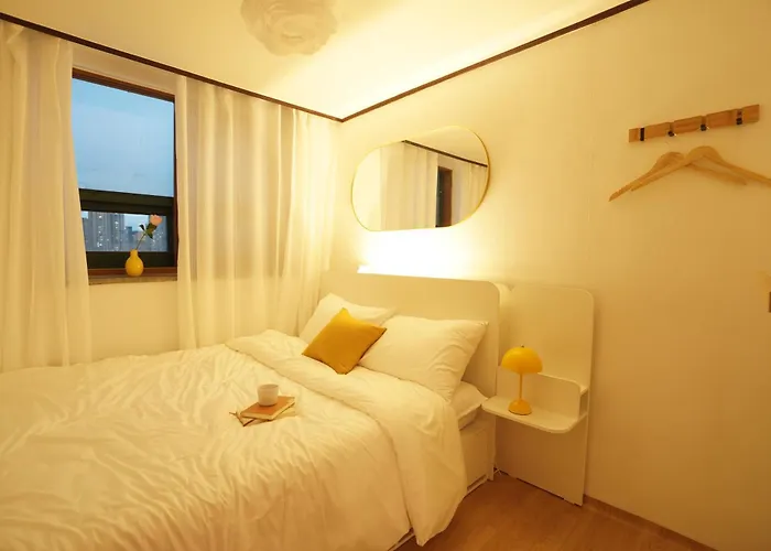 Wangsimni Station 3 Min Walk Line 2 Near Seongsu Hanyang Univ 3br Sleeps 8 Appartement *
