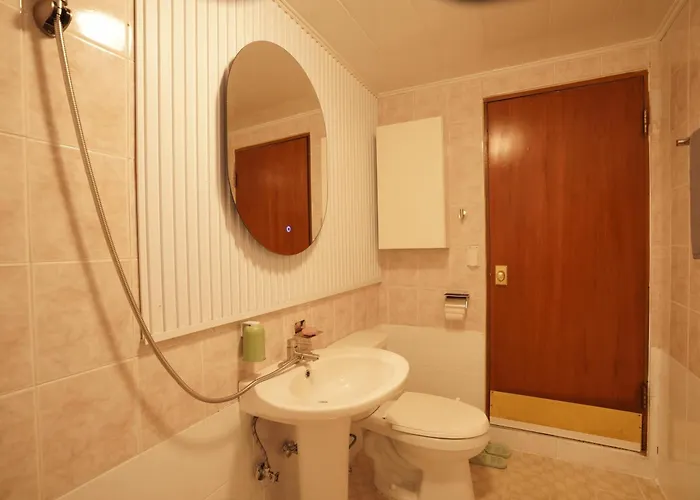 Appartement Wangsimni Station 3 Min Walk Line 2 Near Seongsu Hanyang Univ 3br Sleeps 8 Seoel