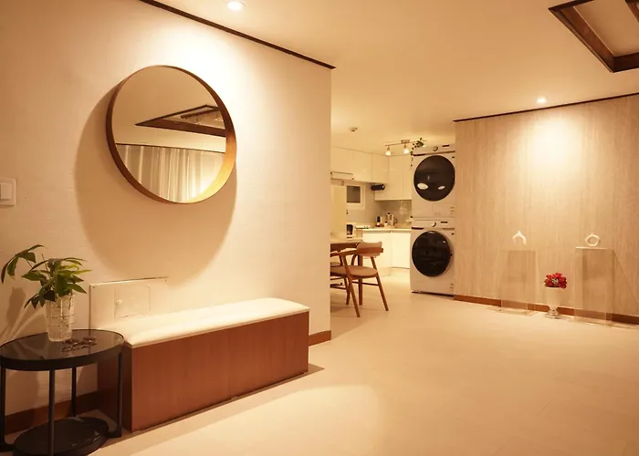 Appartement Wangsimni Station 3 Min Walk Line 2 Near Seongsu Hanyang Univ 3br Sleeps 8 *