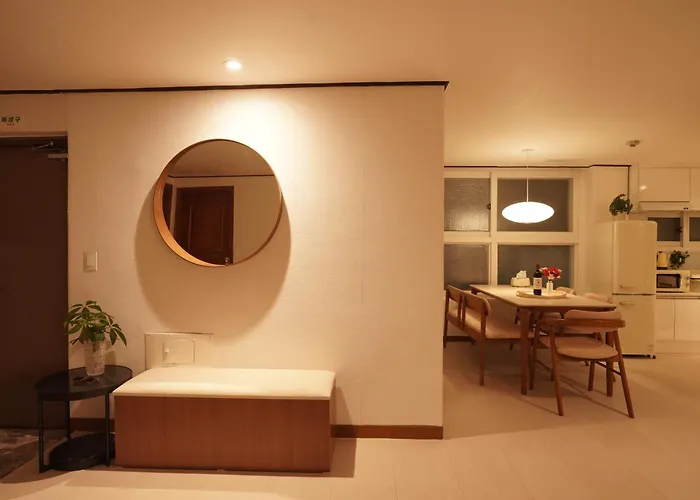Wangsimni Station 3 Min Walk Line 2 Near Seongsu Hanyang Univ 3br Sleeps 8 Appartement